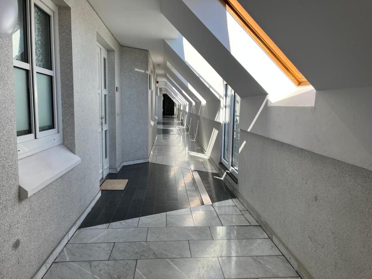 Attraktives Appartement Im Stadtzentrum Plauen Balkon Lift Экстерьер фото